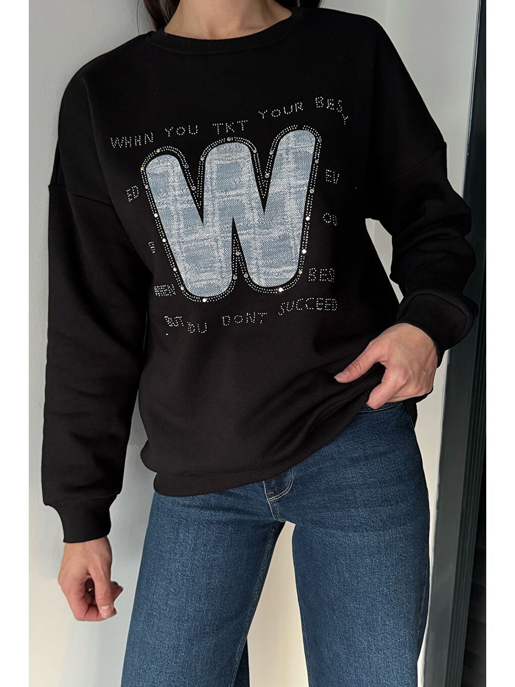 Siyah Kadın Bisiklet Yaka Taş İşlemeli Şardonlu Sweatshirt-2