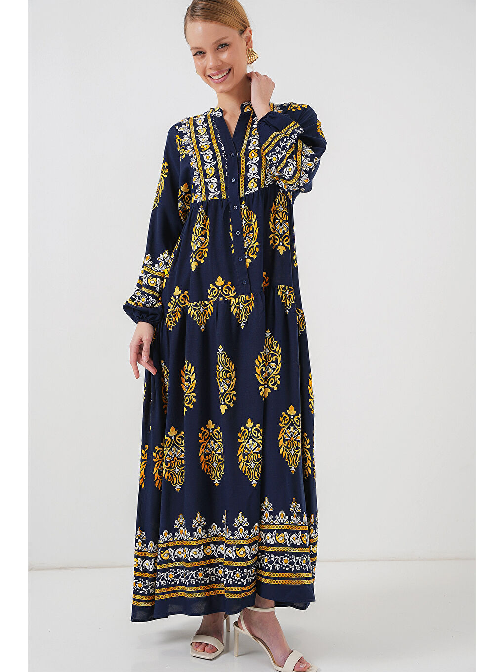 2423 Otantik Desenli Tesettür Elbise - Lacivert 2-1
