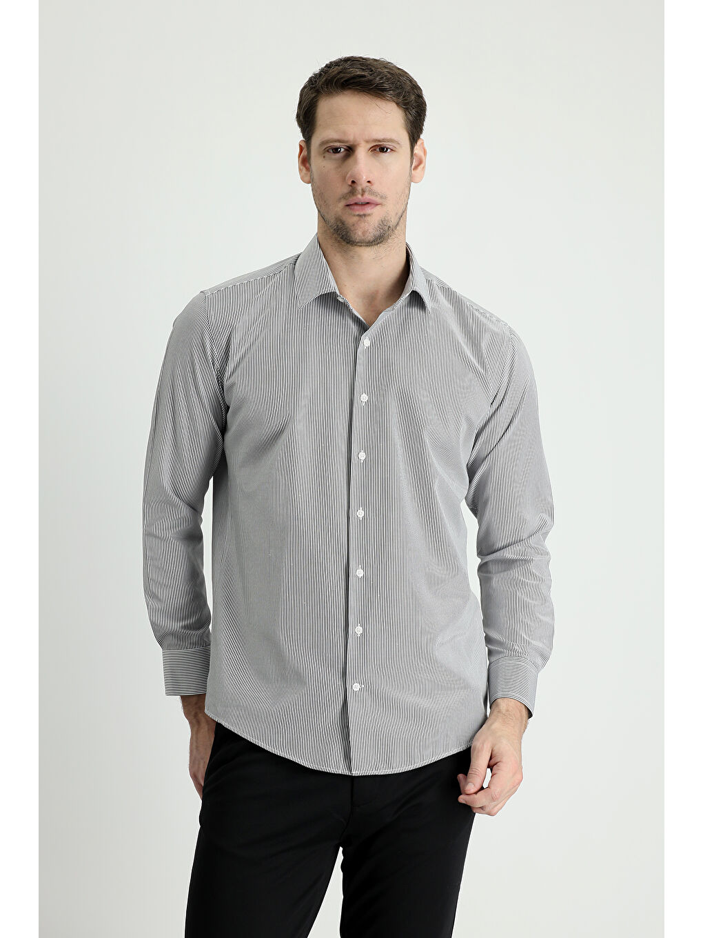 Siyah Uzun Kol Slim Fit Dar Kesim Çizgili Pamuklu Kolay Ütülenebilir Gömlek