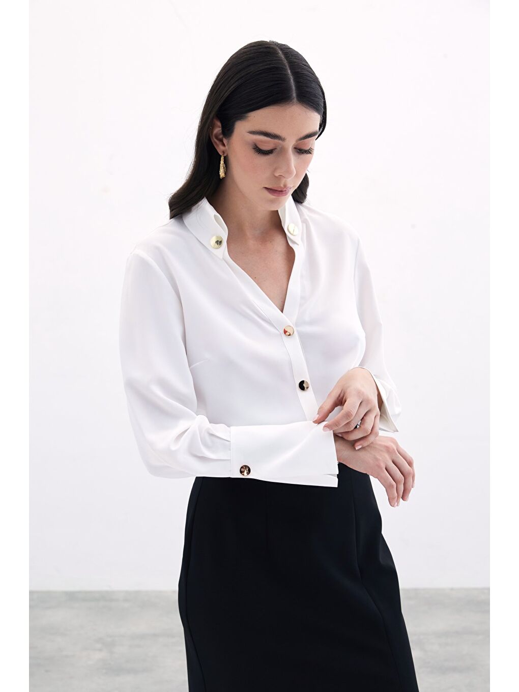 Çıt Çıt Detaylı Gömlek - Ekru-2