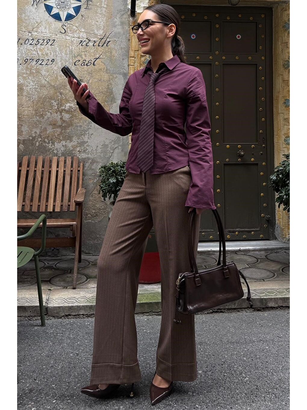 Bej Vizon Çizgili Geniş Paça Normal Bel Kemerli Pantolon Mg2735