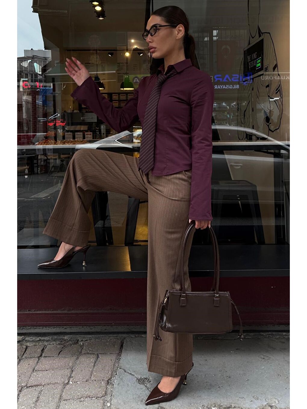 Bej Vizon Çizgili Geniş Paça Normal Bel Kemerli Pantolon Mg2735-5