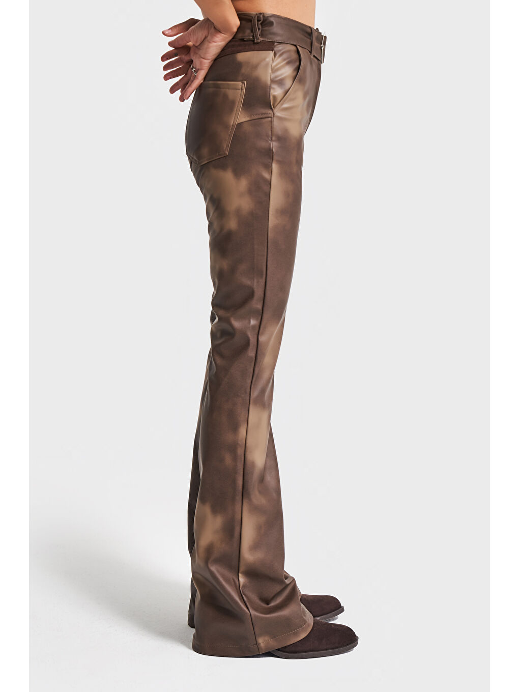 Kahverengi Kadın Batik Renk w5-16 Flare Fit Özel Renk Tasarım Deri Pantolon-2