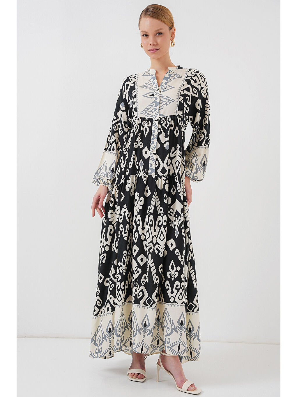 2423 Otantik Desenli Tesettür Elbise - Siyah 8-3