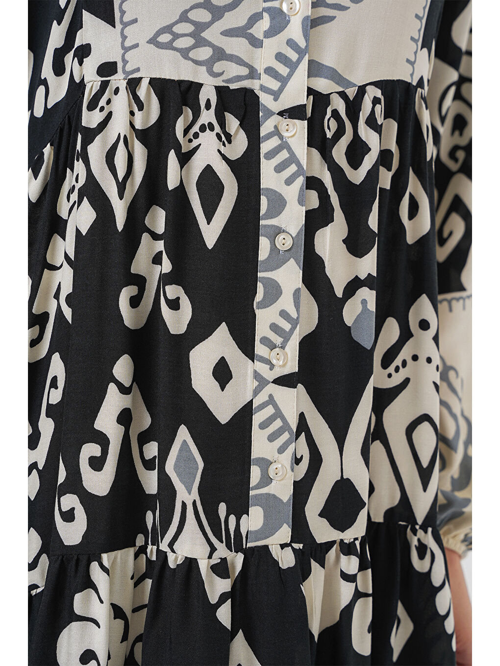 2423 Otantik Desenli Tesettür Elbise - Siyah 8-4