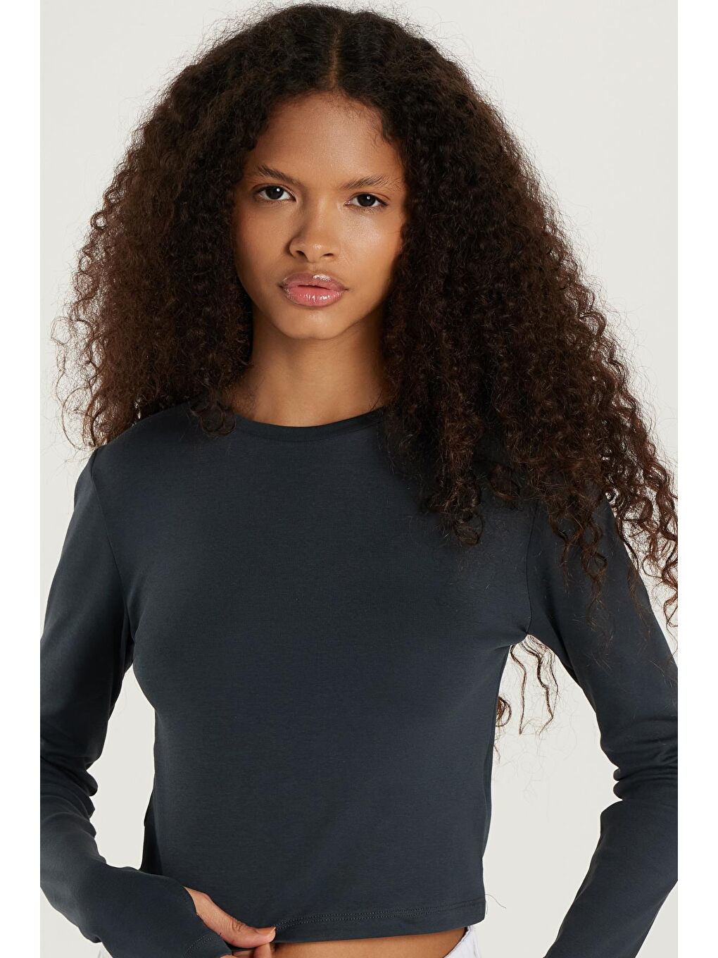 Kadın Slim Fit Dar Kesim Uzun Kollu Bisiklet Yaka Antrasit Bluz-1