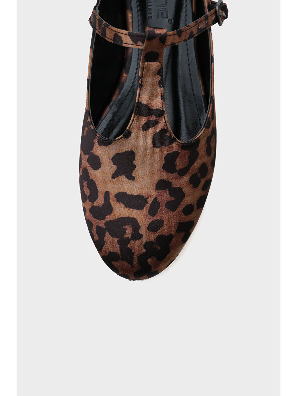 Ekru Belinda Tokalı Kadın Babet-1