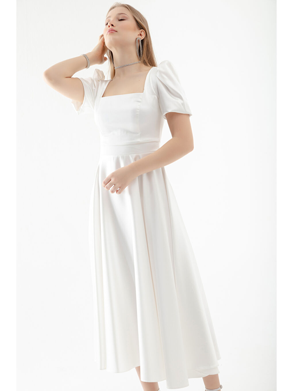 Kadın Beyaz Kare Yaka Balon Kollu Midi Abiye Elbise-2