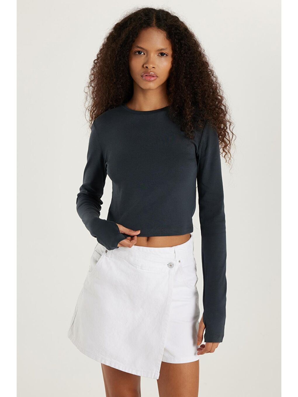 Kadın Slim Fit Dar Kesim Uzun Kollu Bisiklet Yaka Antrasit Bluz-3