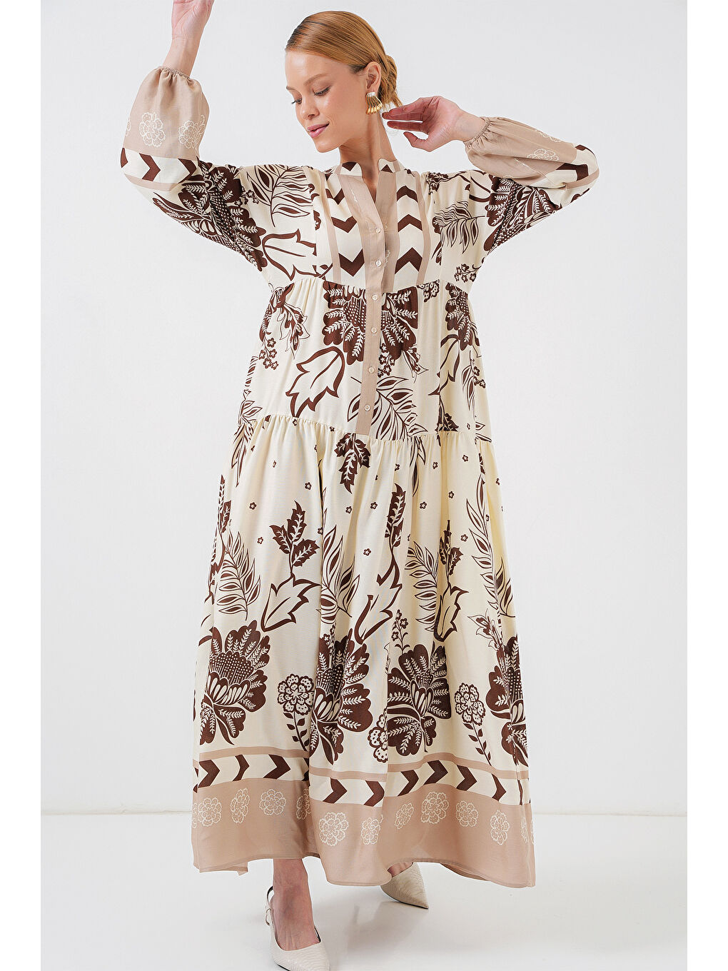 2423 Otantik Desenli Tesettür Elbise - H. Kahverengi