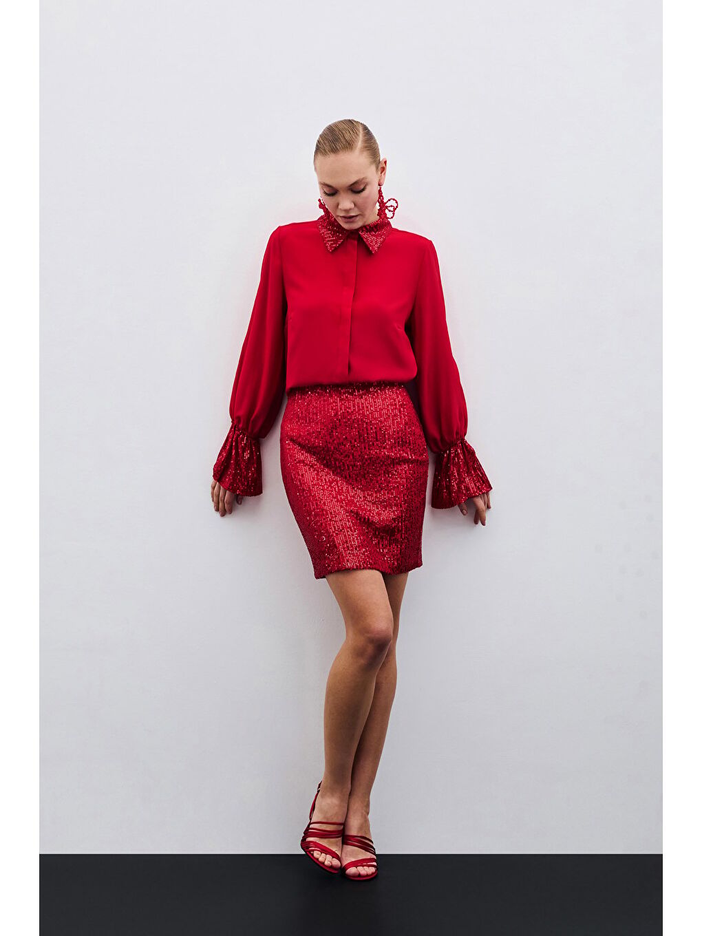 Payet Detaylı Gömlek - Kırmızı-5