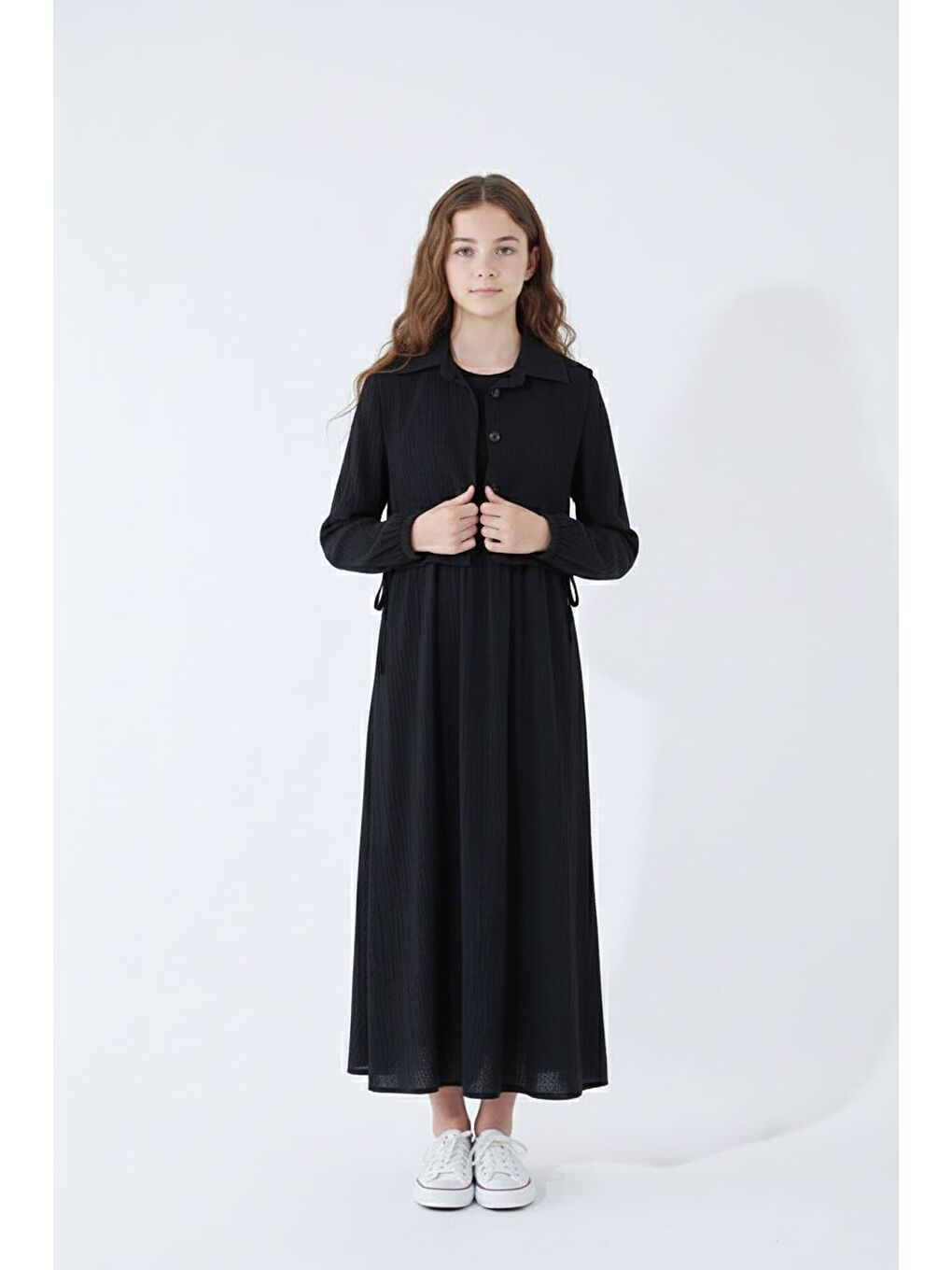 Siyah Bürümcük Kumaş Bağcıklı Süveterli Kız Çocuk Uzun Elbise Takımı 23518-2