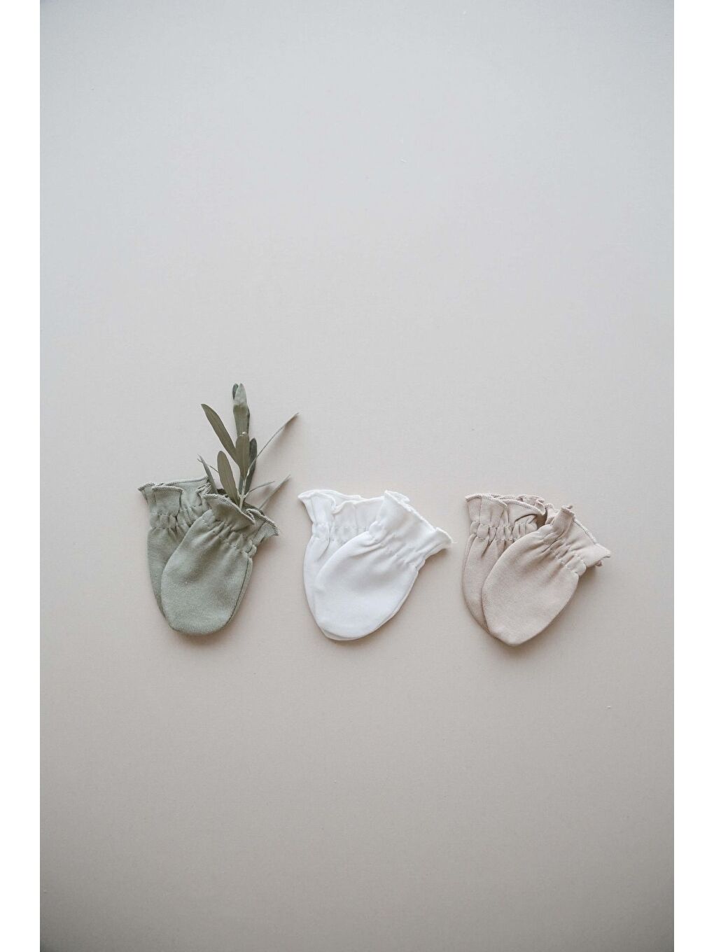 Karışık 3lü Haki-krem-vizon Rengi Yenidoğan Eldiven Set Model 3-4