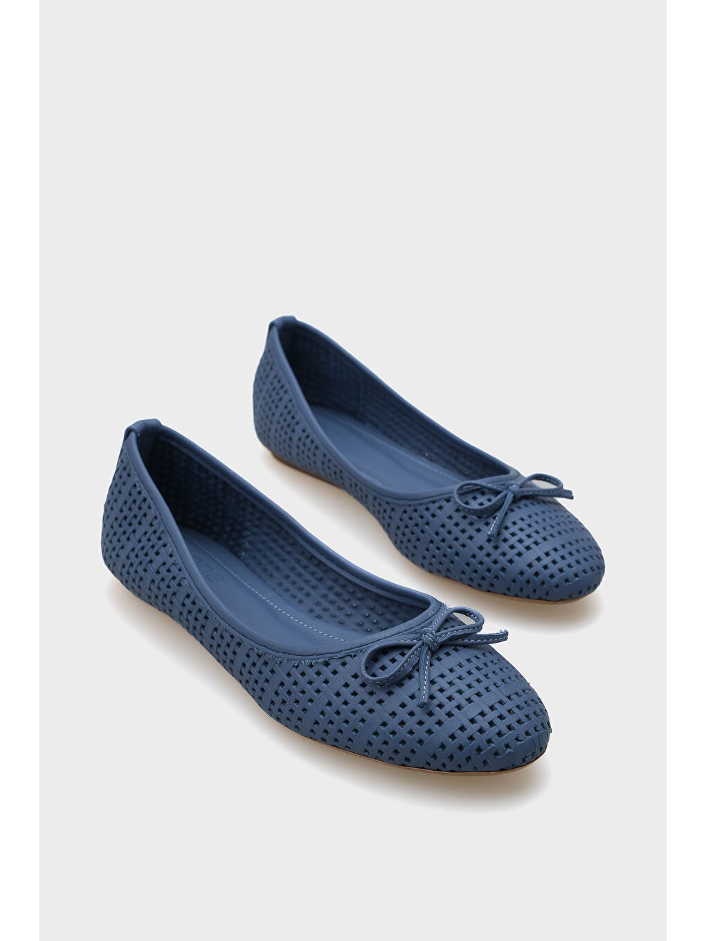 Mavi Ava Hakiki Deri Hasır Baskılı Kadın Babet-1