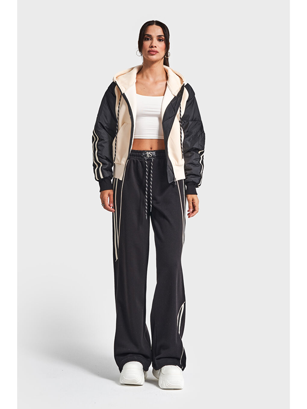 Kadın Bej Siyah Renk w5-1 Örme Kumaş Polar ve Eşofman 2'li Tasarım Kombin Takım-1