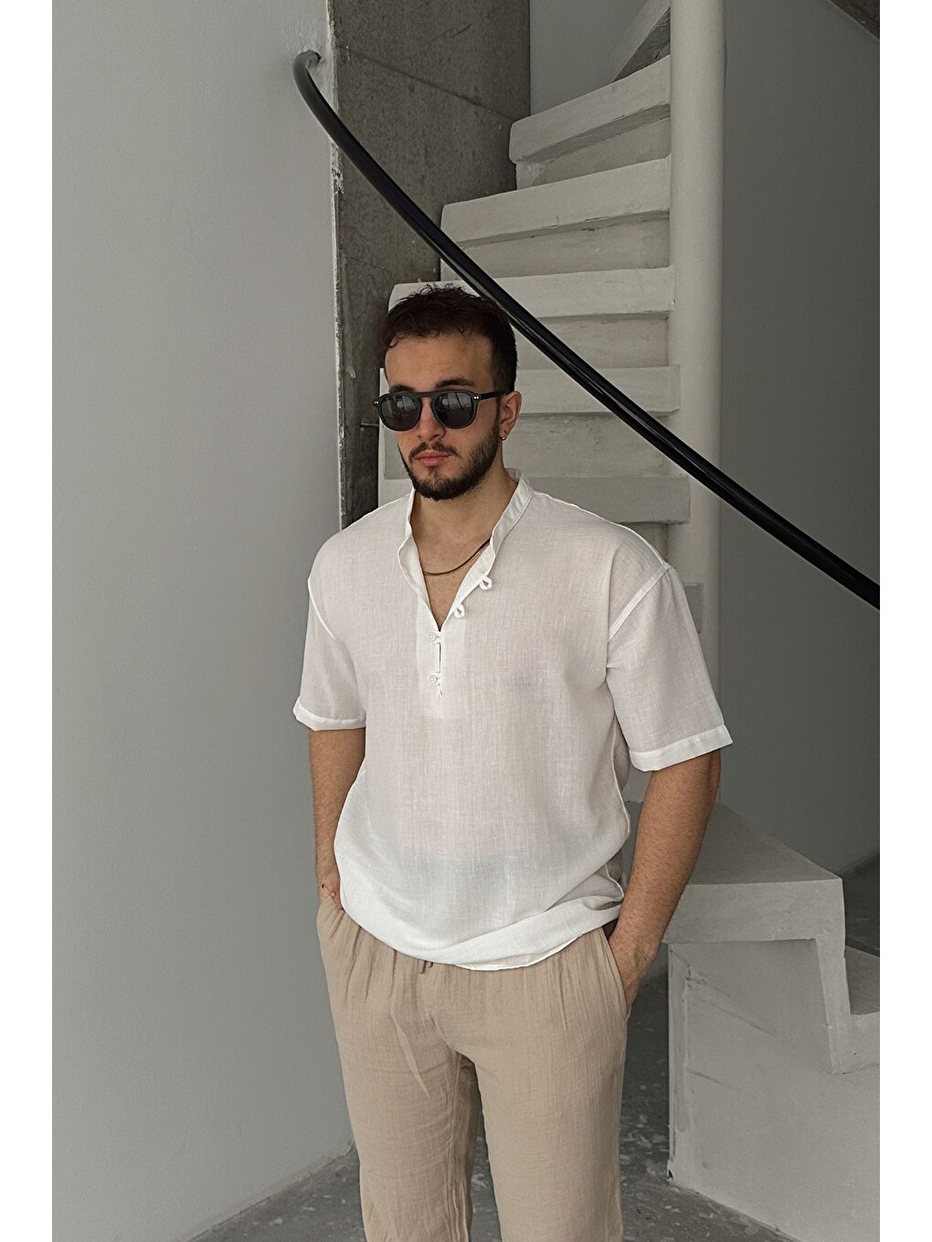 Beyaz Soro Erkek Oversize Keten Görünümlü Kısa Kol Hakim Yaka Yarım Pat Gömlek-2