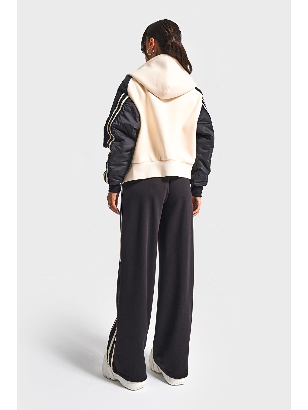 Kadın Bej Siyah Renk w5-1 Örme Kumaş Polar ve Eşofman 2'li Tasarım Kombin Takım-4