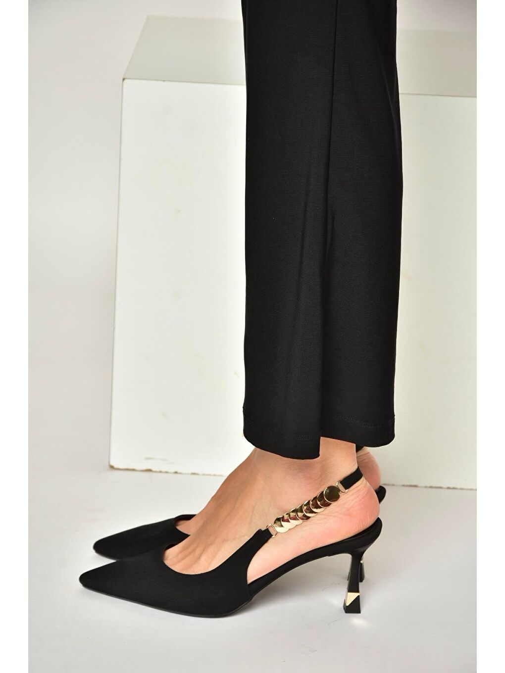Siyah Kadın Topuklu Ayakkabı Y308203204