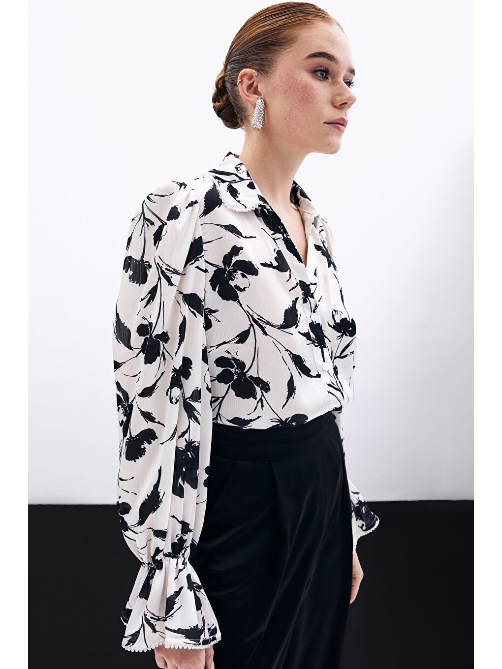 Kol Detaylı Gömlek - Ekru-4