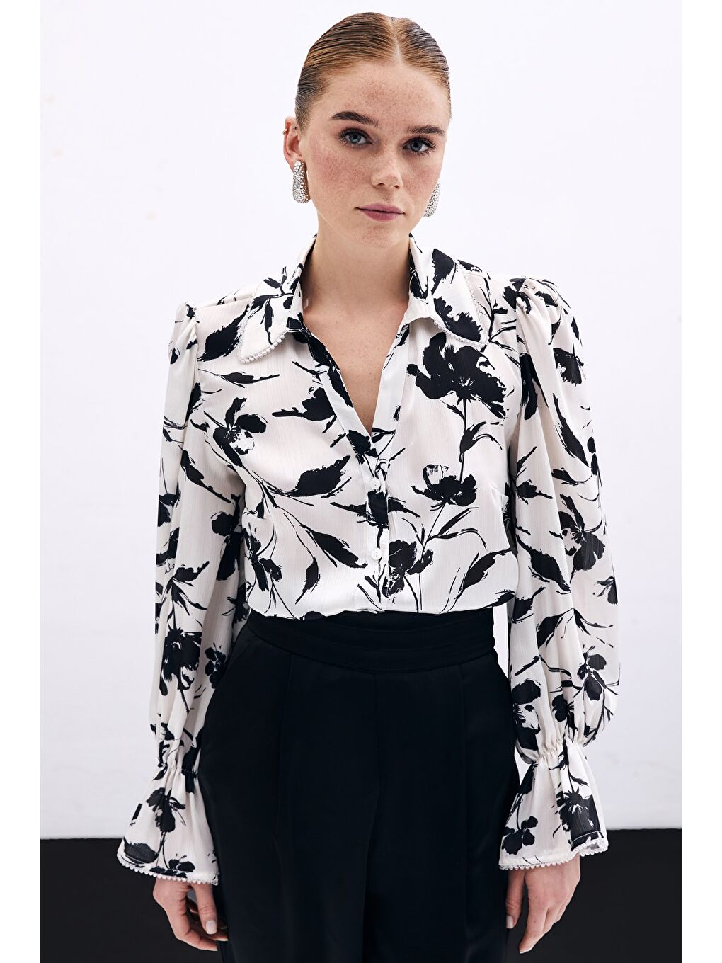 Kol Detaylı Gömlek - Ekru-5