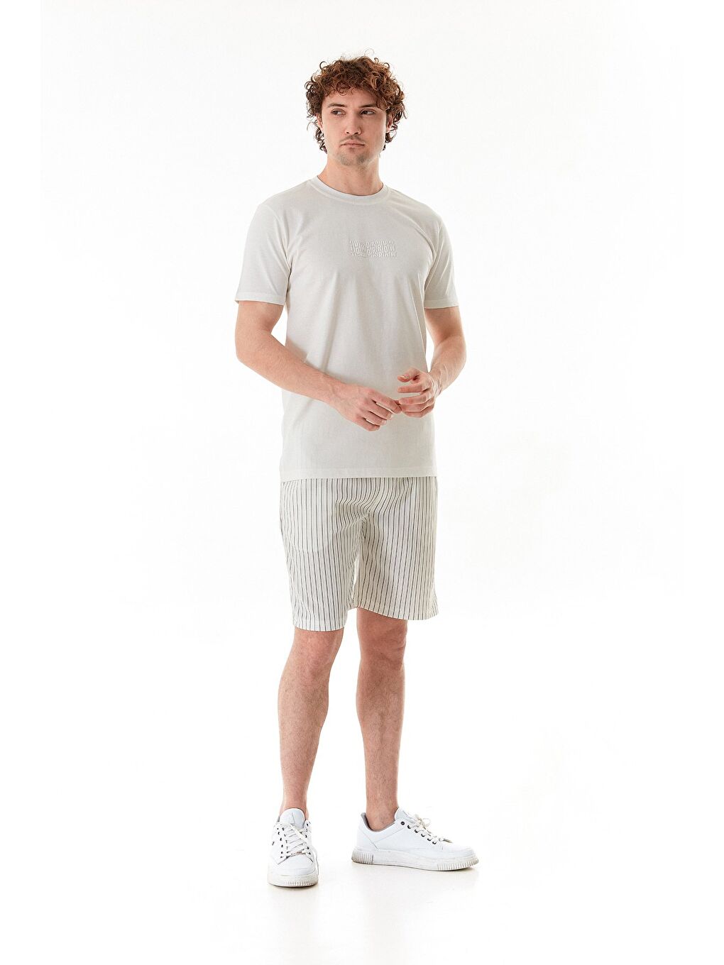 Ekru Fitilli Beli Lastikli Şort