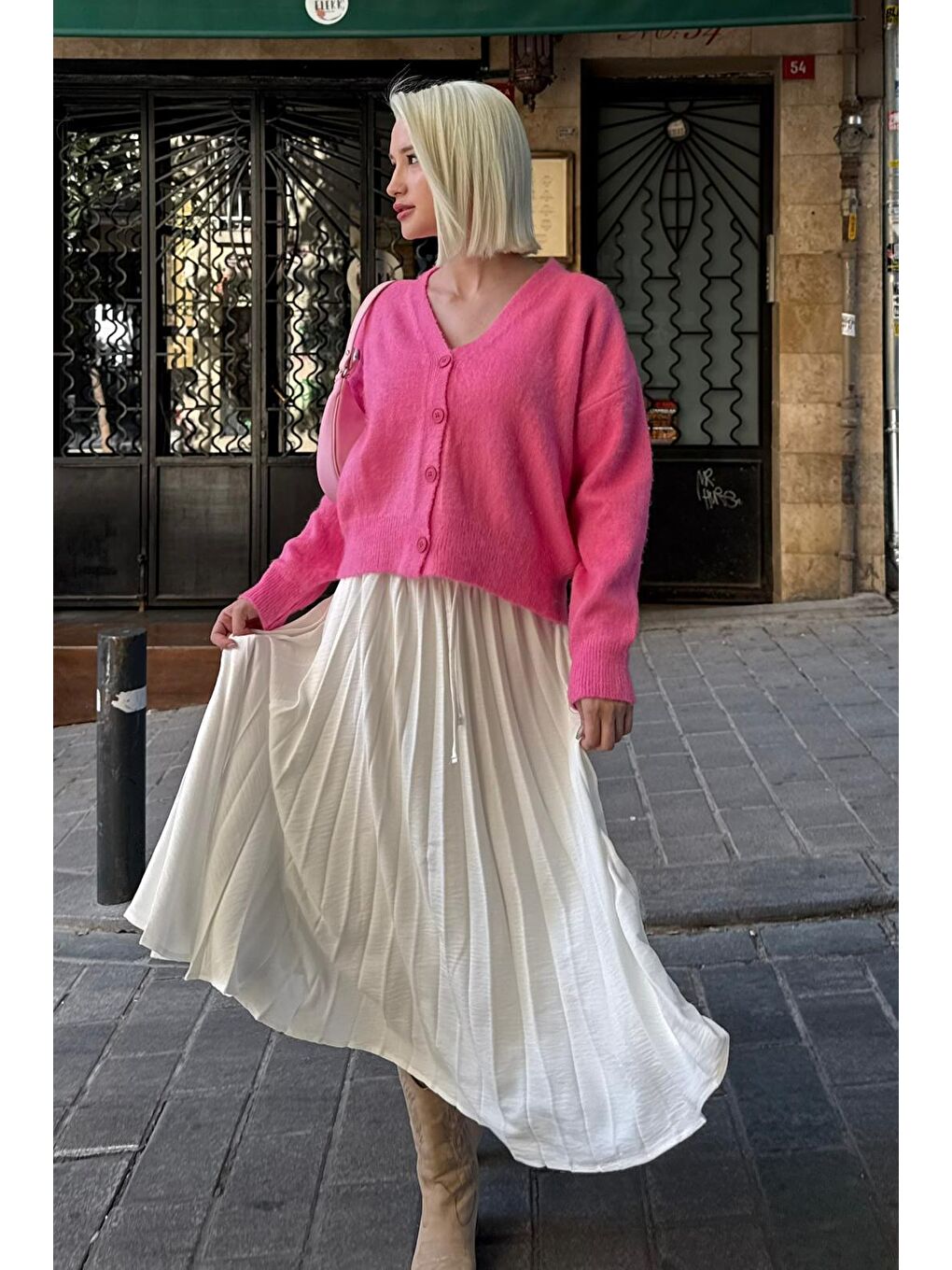 Pembe V Yaka Kadın Triko Hırka Mg2462-1