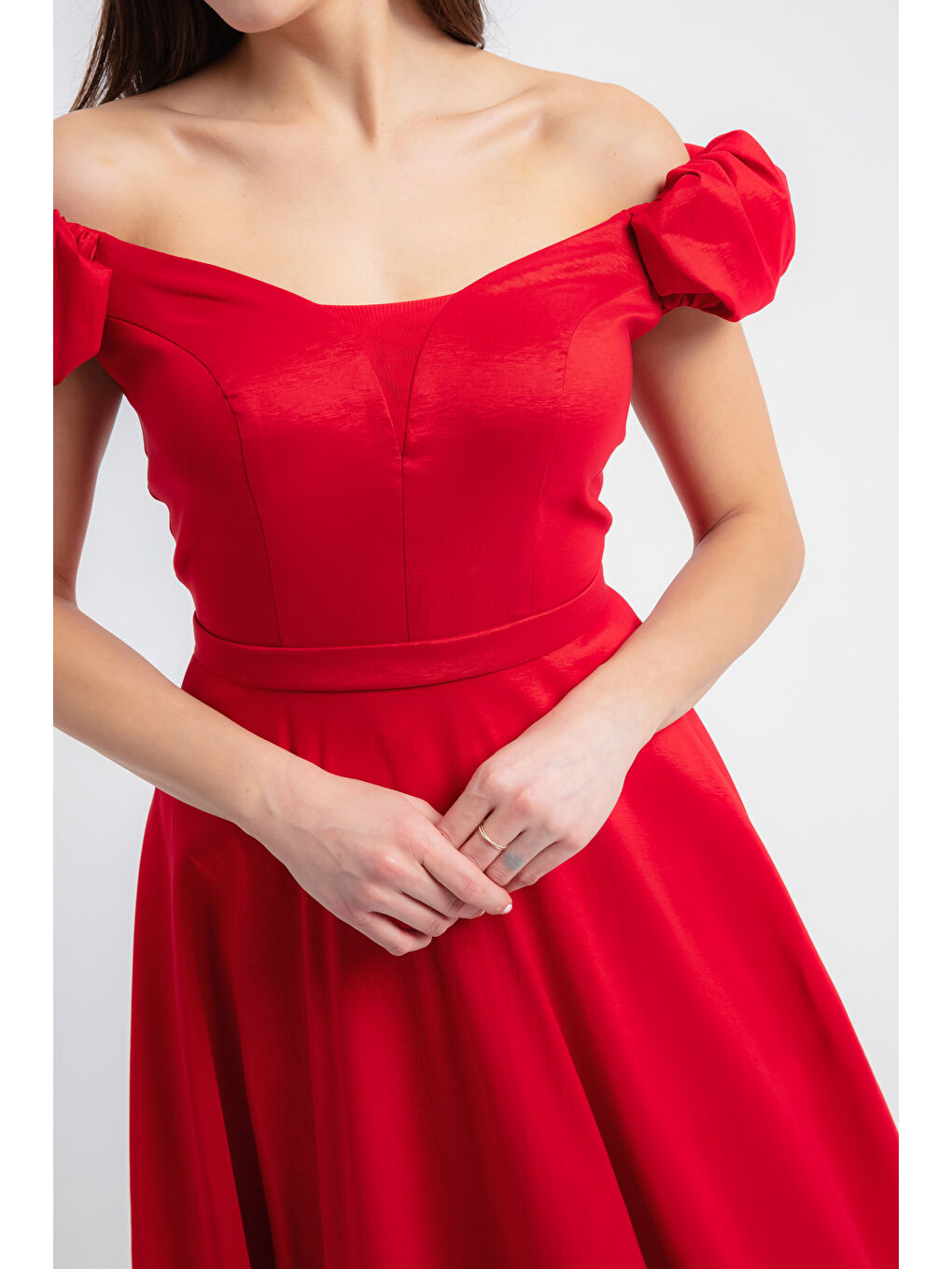 Kadın Kırmızı Kayık Yaka Kloş Kesim Uzun Abiye Elbise-2