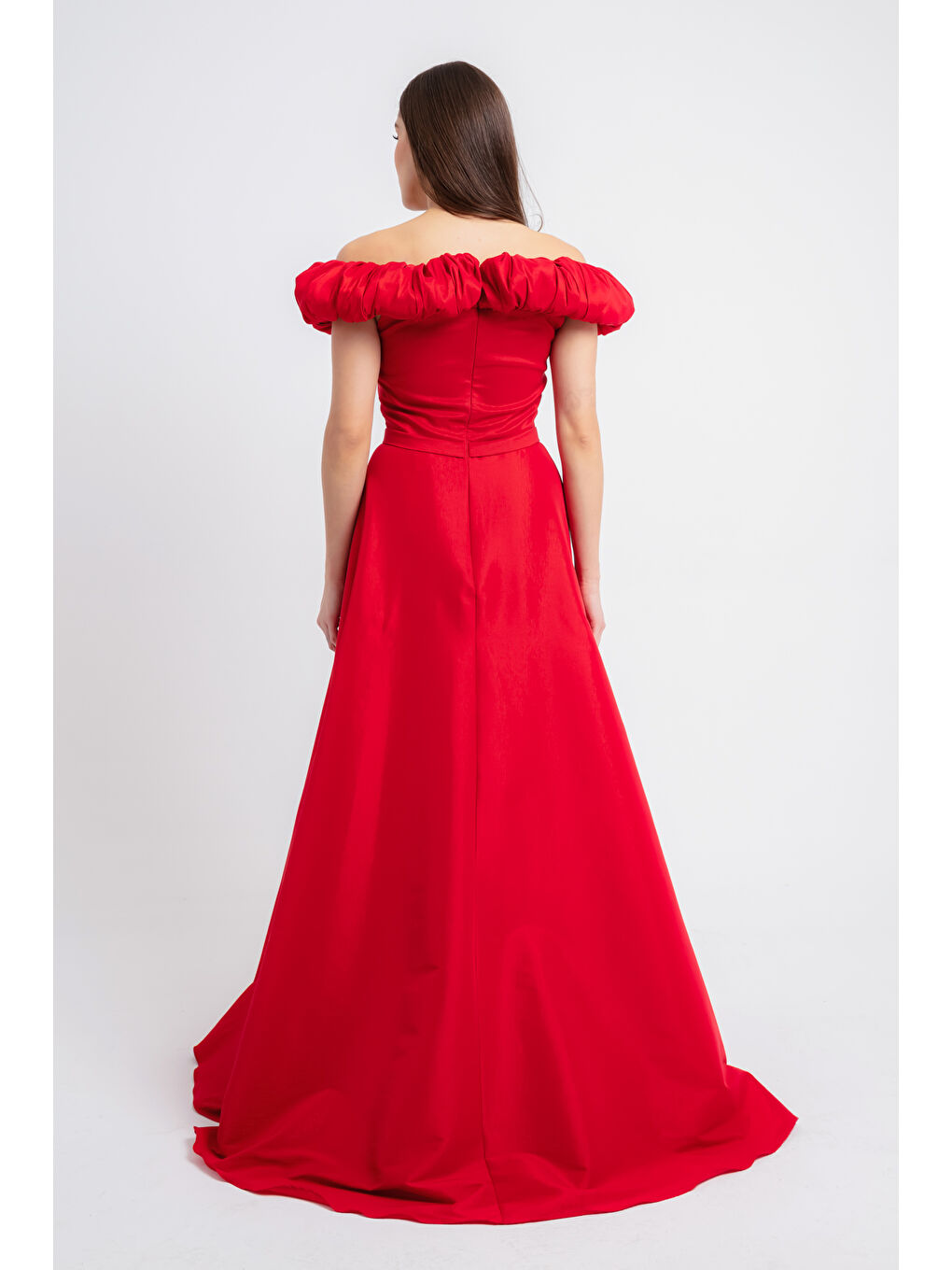 Kadın Kırmızı Kayık Yaka Kloş Kesim Uzun Abiye Elbise-4