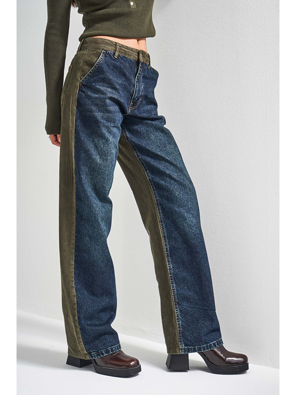 Kadın Haki Jean Rengi 2w5-31 Loose Fit Kadife Denim Kumaş Tasarım Denim Jean-2