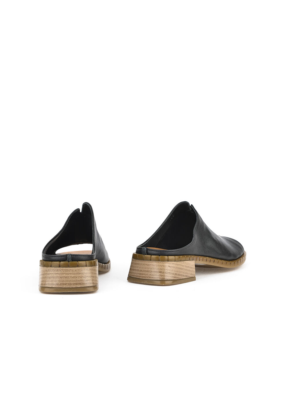 Kadın Hakiki Deri Topuklu Terlik 1511047Z022 Siyah-2