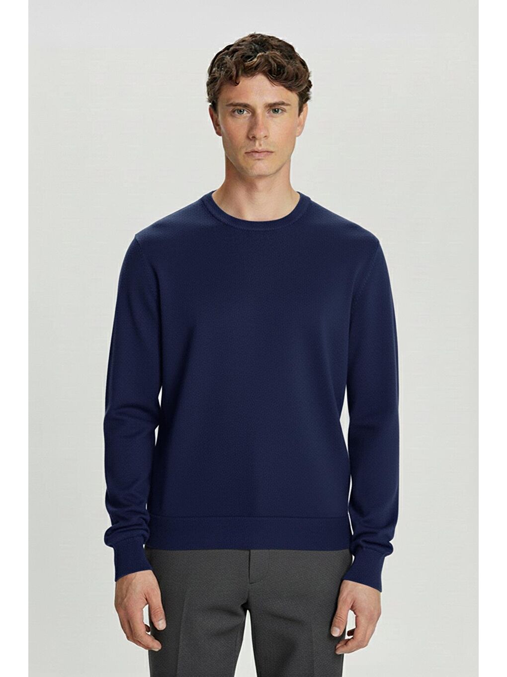 Mavi Standart Fit İndigo Yünlü Bisiklet Yaka Triko Kazak