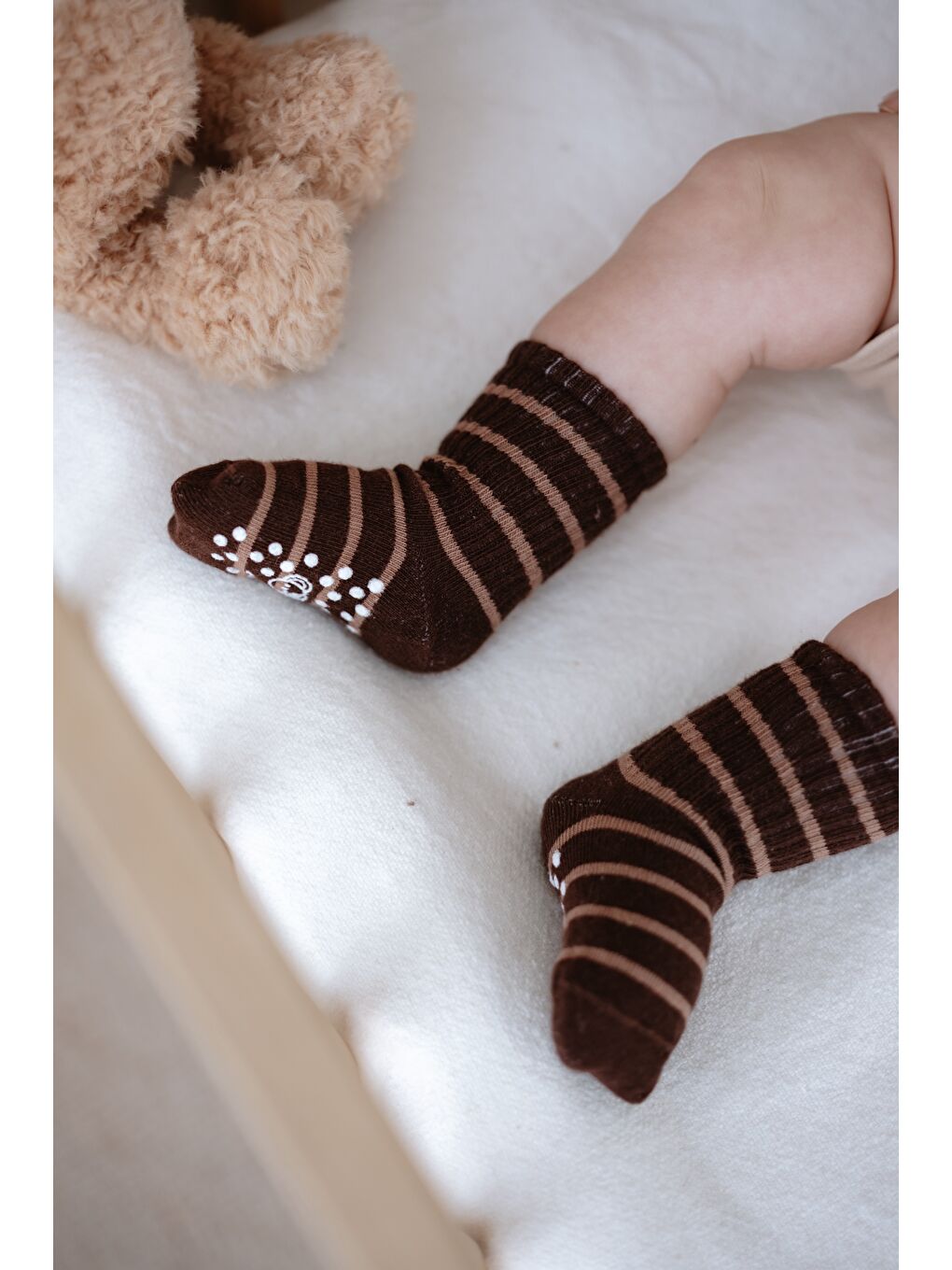 Bej 5li Organik Pamuk Kaydırmaz Tabanlı Çizgili Soket Çorap Seti-5