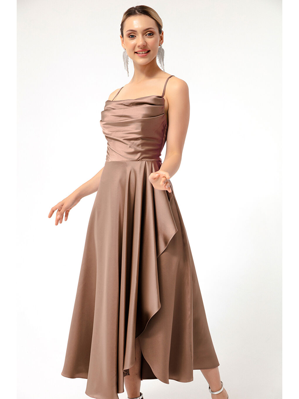 Turuncu Kadın Soğan Kabuğu Volanlı Yırtmaçlı Saten Midi Boy Abiye & Mezuniyet Elbisesi-2