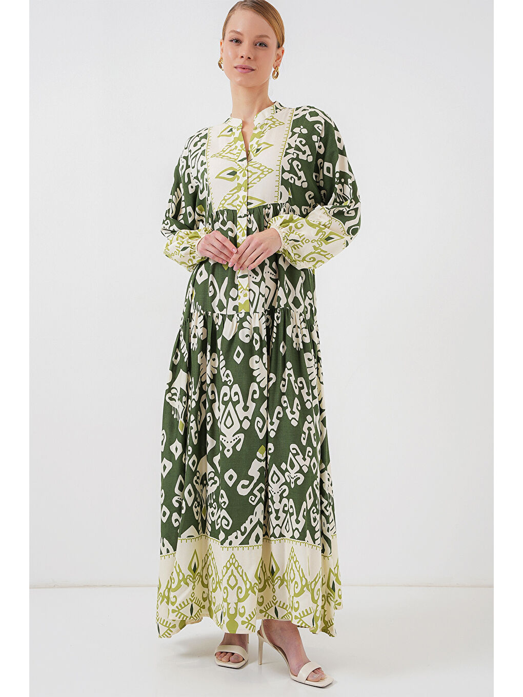 2423 Otantik Desenli Tesettür Elbise - B. Haki-1