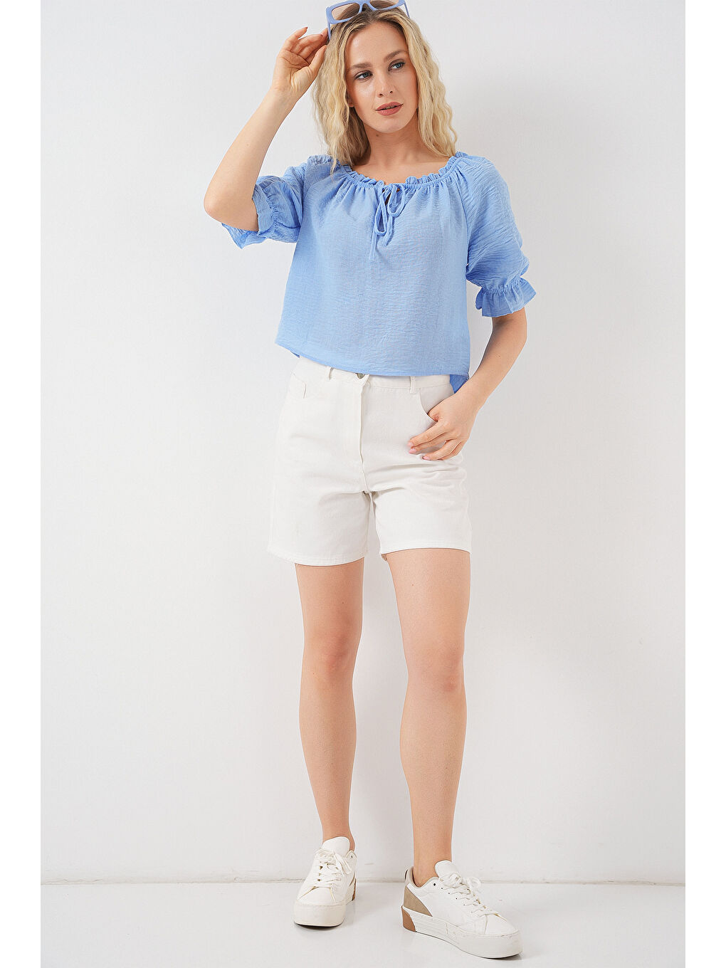 Kadın Yakası Fırfır Detaylı Bluz 959 - Mavi-1