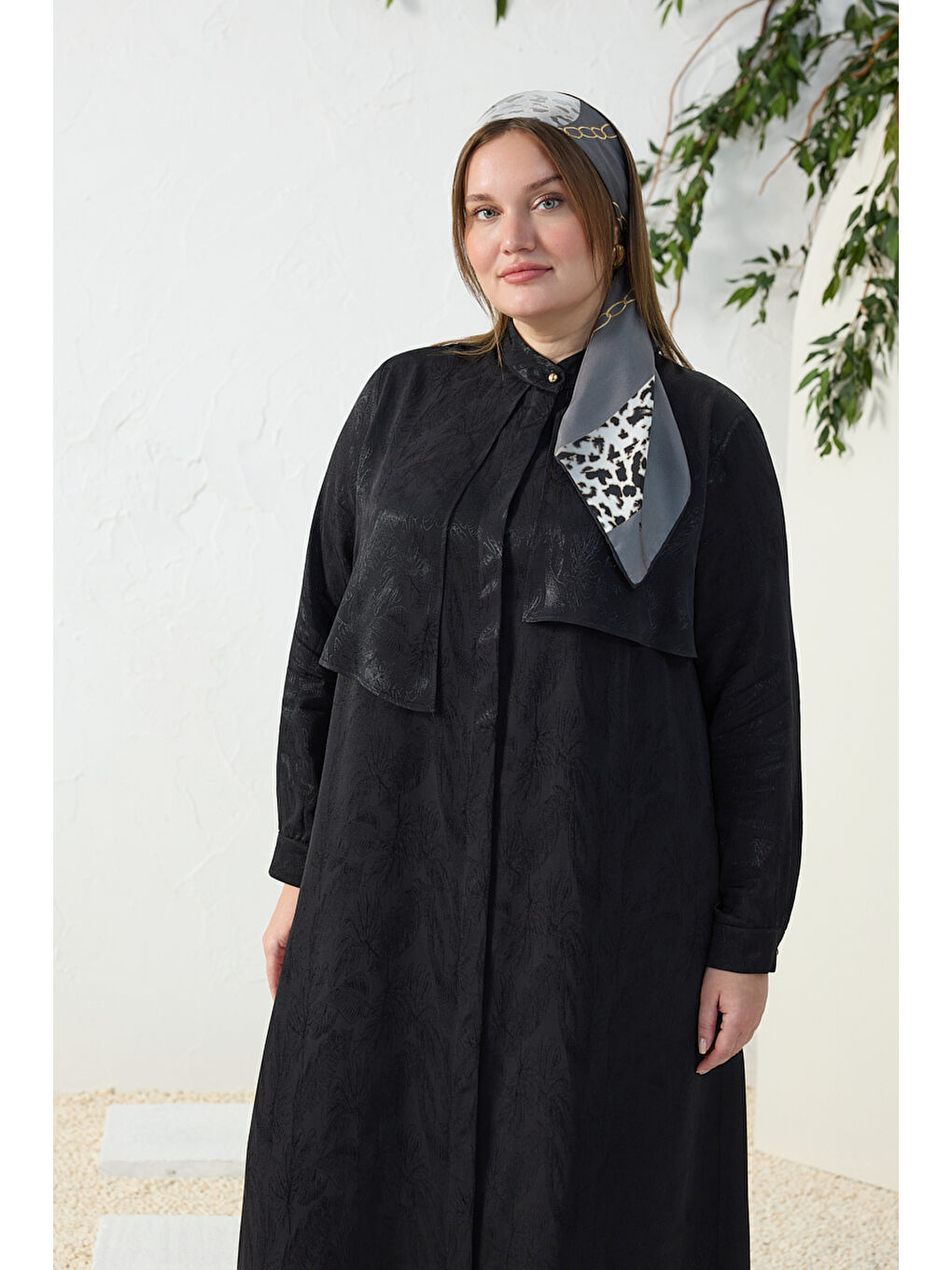 Siyah Asimetrik Rüzgarlı Ferace-4