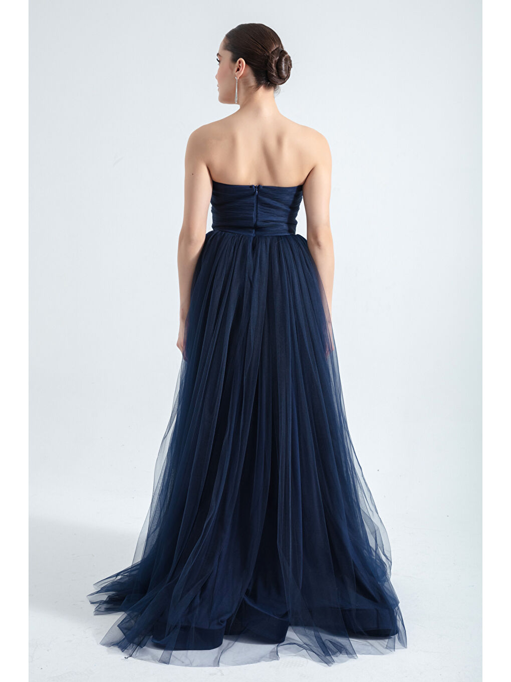 Kadın Lacivert Straplez Tül Abiye Elbise-4