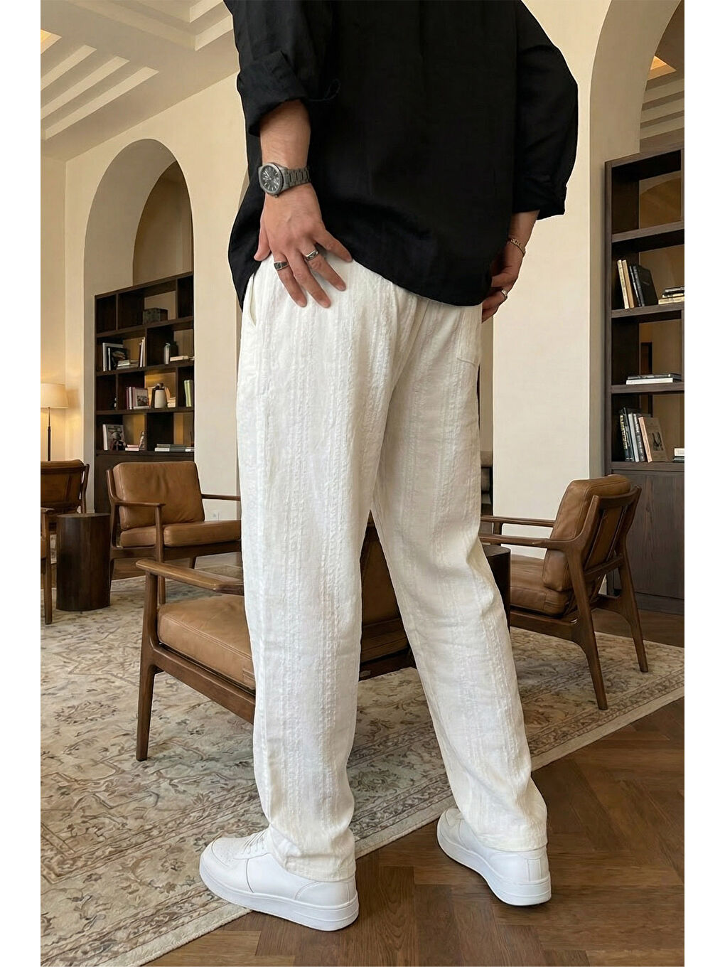 Beyaz Bunga Desenli Keten Görünümlü Lastikli Erkek Pantolon-4