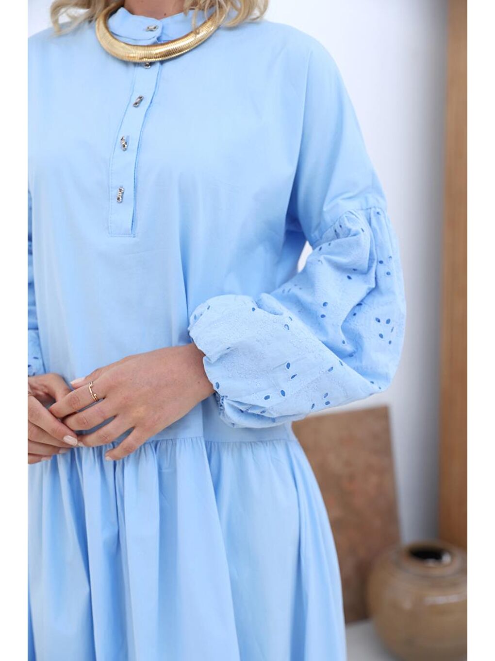 Mavi-Pamuklu Yarım Patlı Fistolu Elbise-6