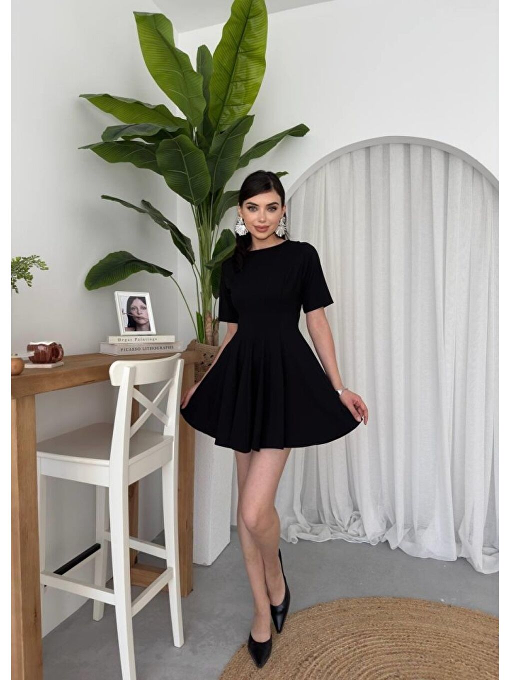 Siyah Crem Pliseli Elbise-3