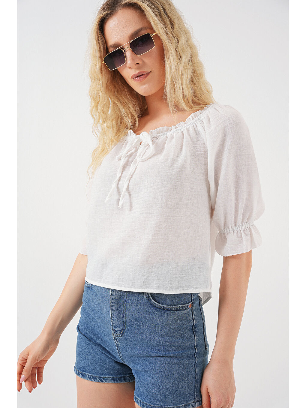 Kadın Yakası Fırfır Detaylı Bluz 959 - Beyaz-3