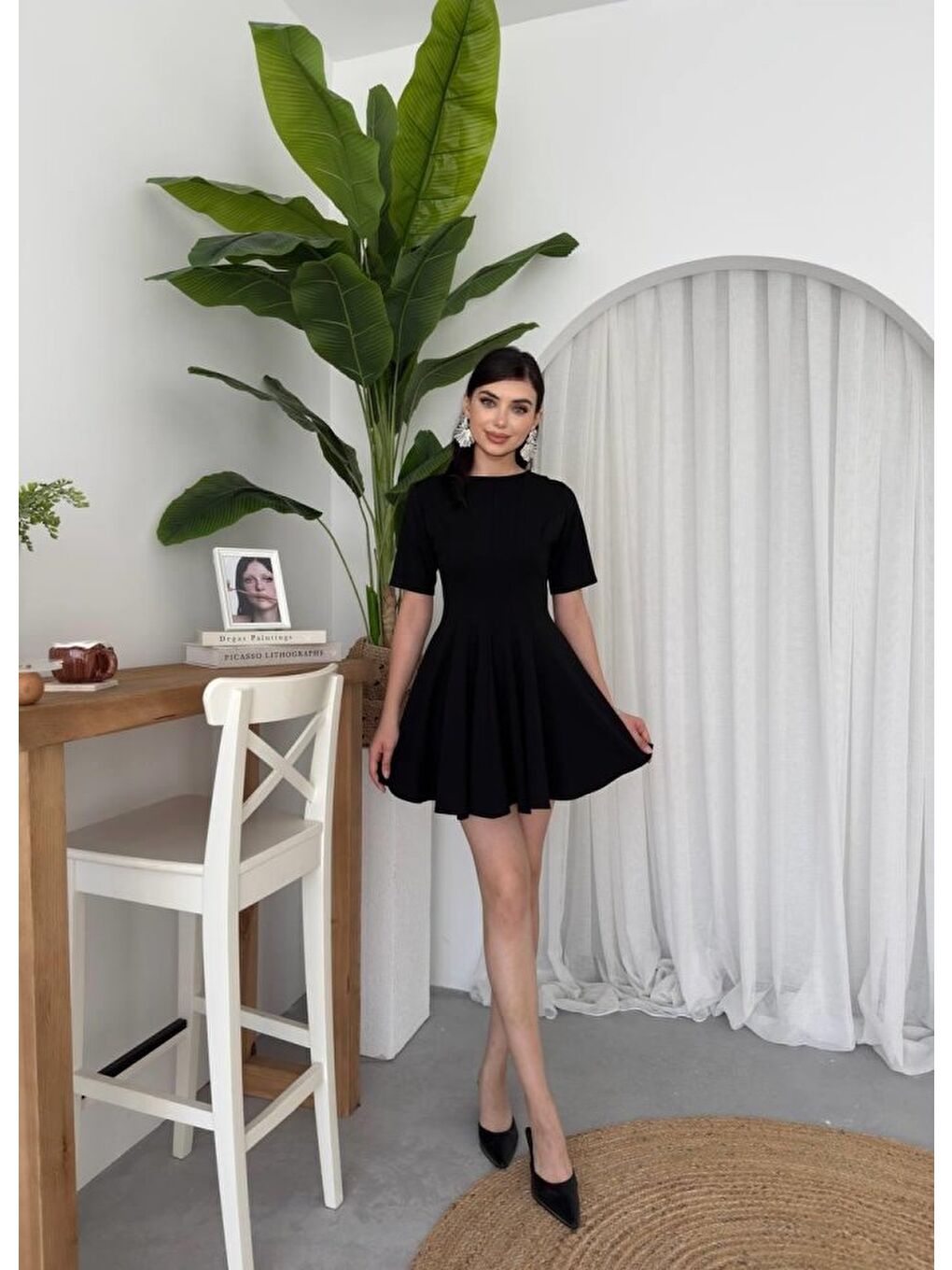 Siyah Crem Pliseli Elbise-5
