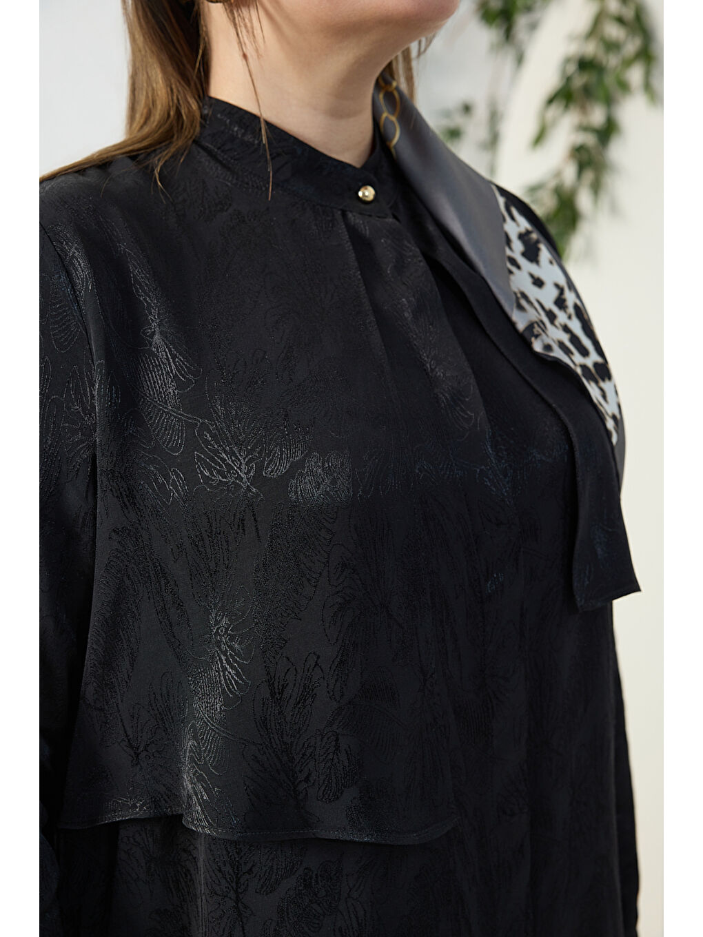 Siyah Asimetrik Rüzgarlı Ferace-5