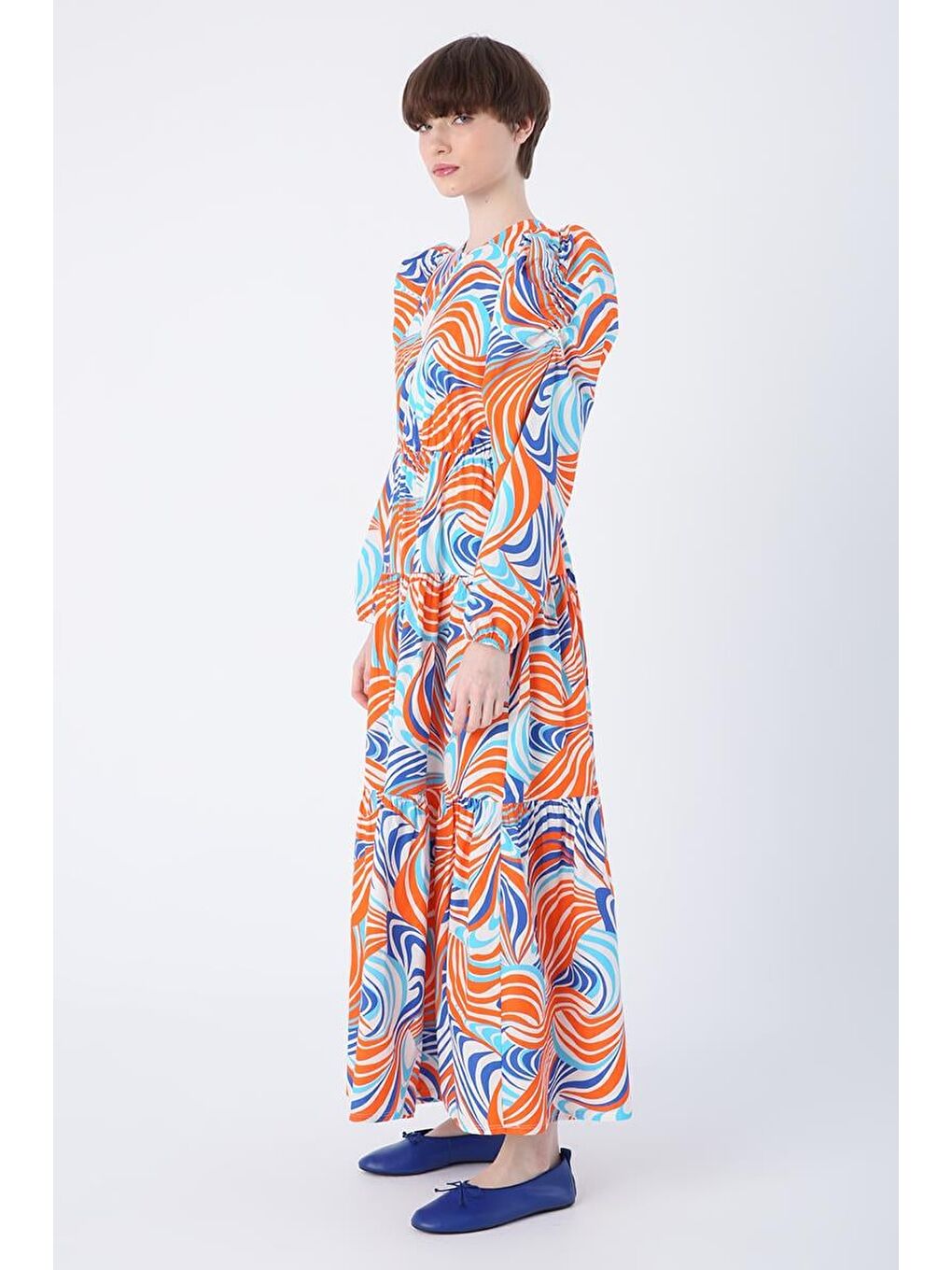 Turuncu-Saks-%100 Pamuk Kolları Beli Büzgü Detaylı Fermuar Kapamalı Fırfırlı Elbise-2