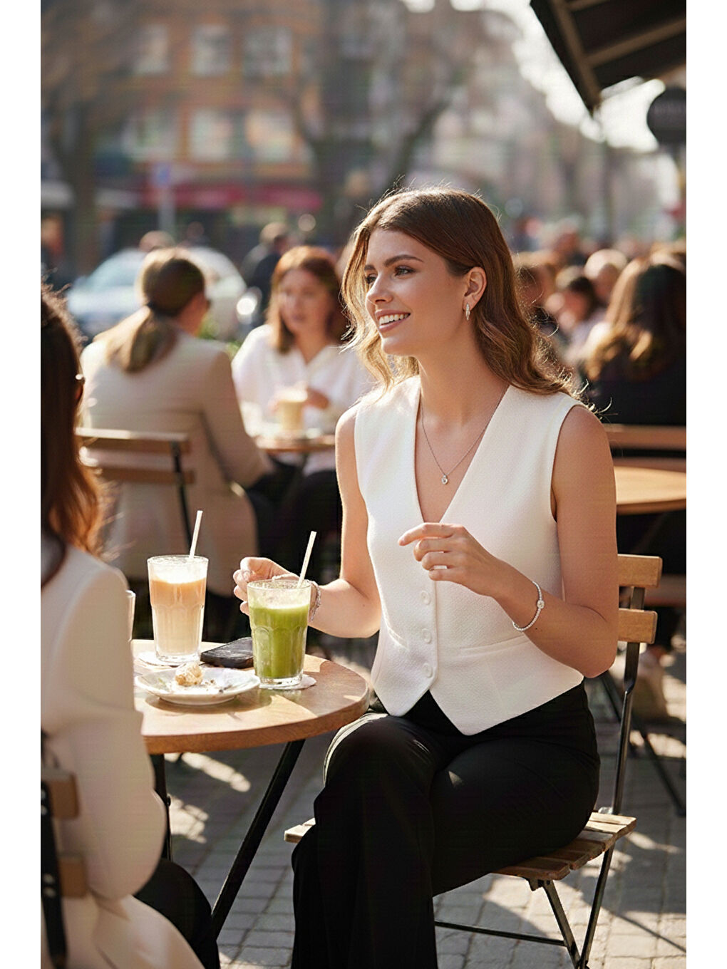 Beyaz Streç Fitted Fit V Yaka Düğmeli Kadın Yelek 5865971