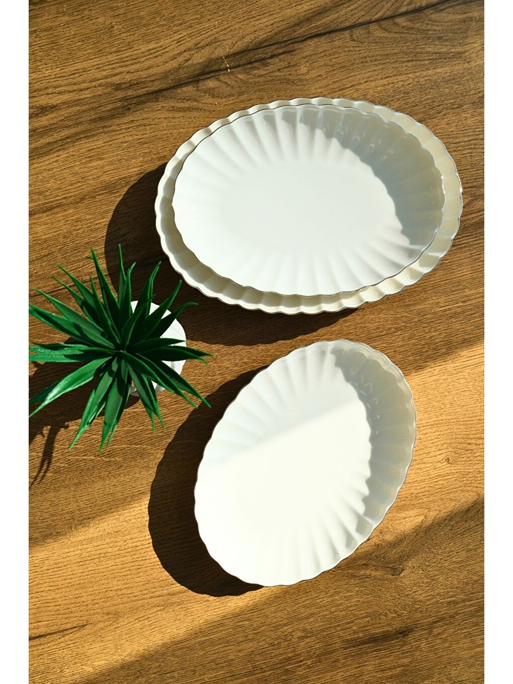 Ekru Bone Luz Form Kayık Tabak Seti Platin 3 Parça-1