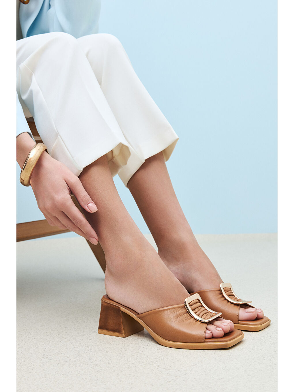 Kahverengi Kadın Hakiki Deri Topuklu Terlik 151992Z19008 Taba-5