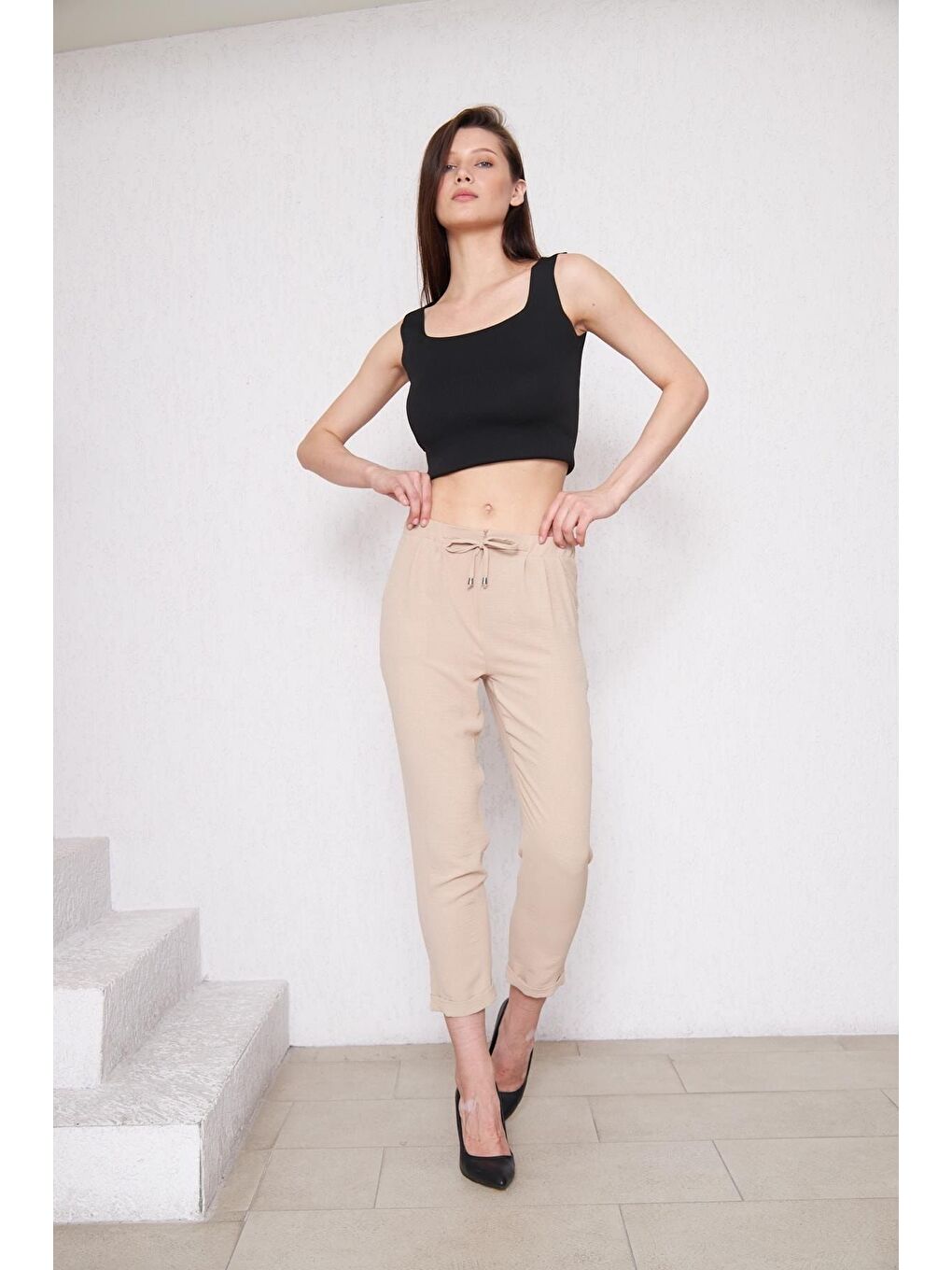 Kadın Beli Lastikli Aerobin Duble Paça Bej Pantolon-3