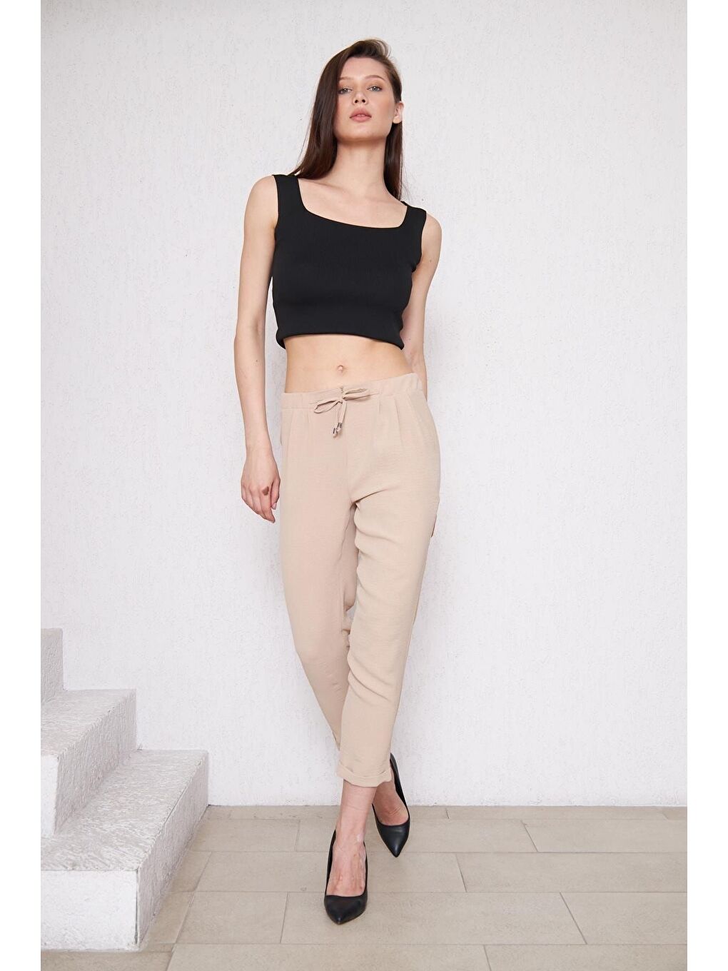 Kadın Beli Lastikli Aerobin Duble Paça Bej Pantolon-4