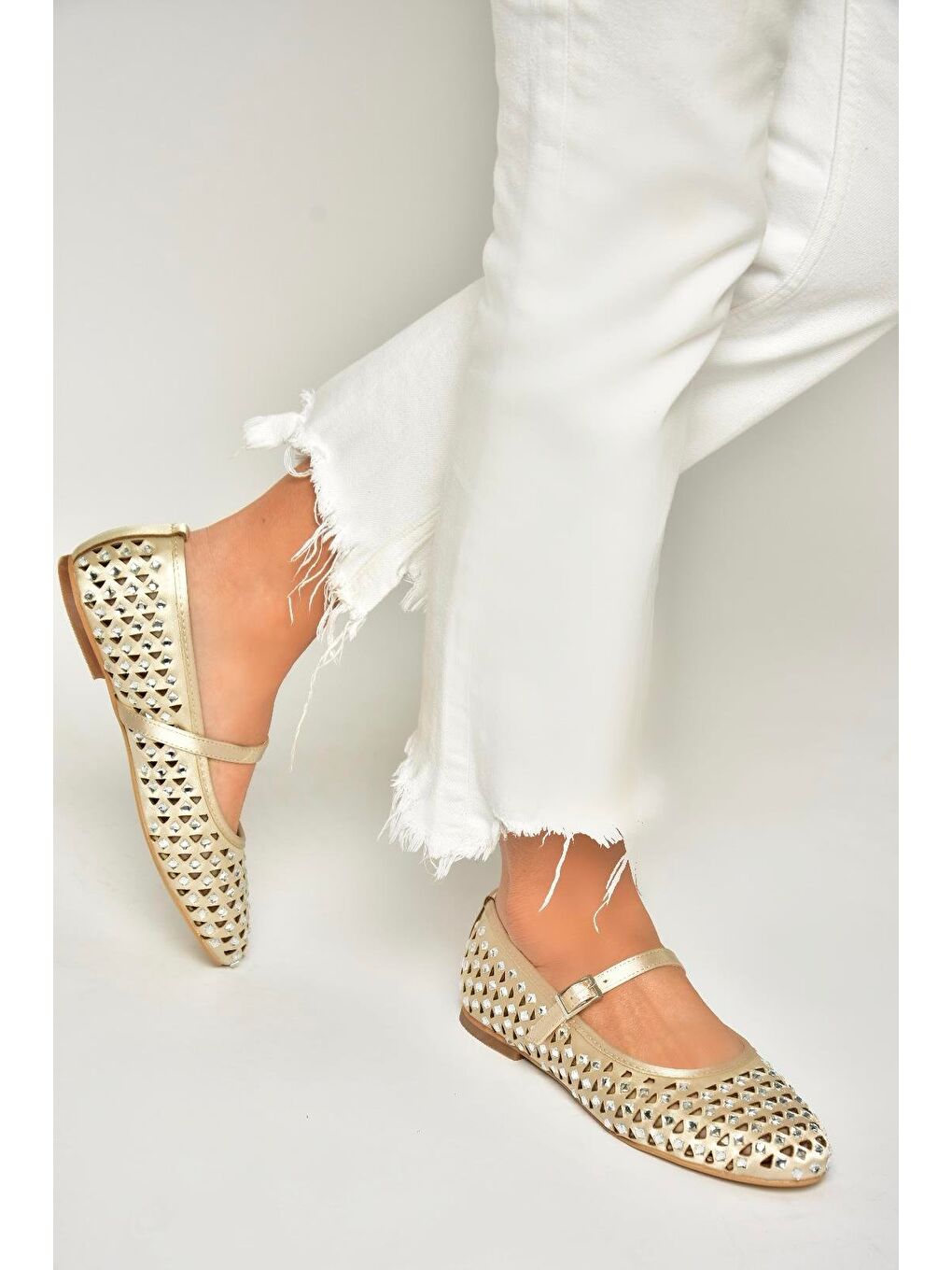 U7255132 Bej Kadın Babet-1